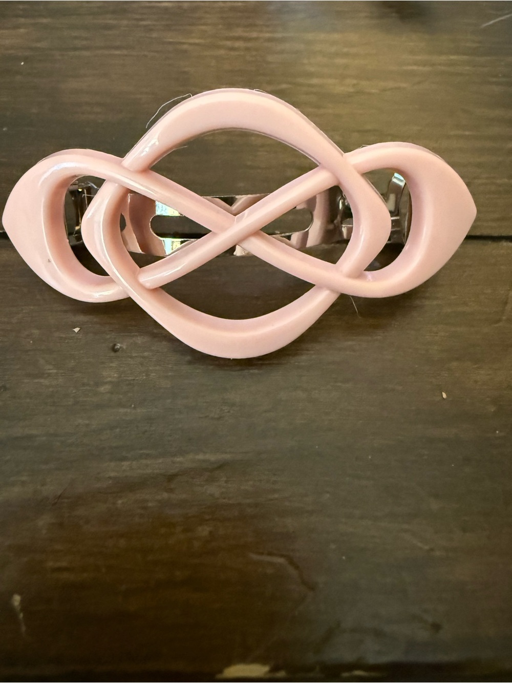 Pale Pink Interlocking Loop Hair Barrette